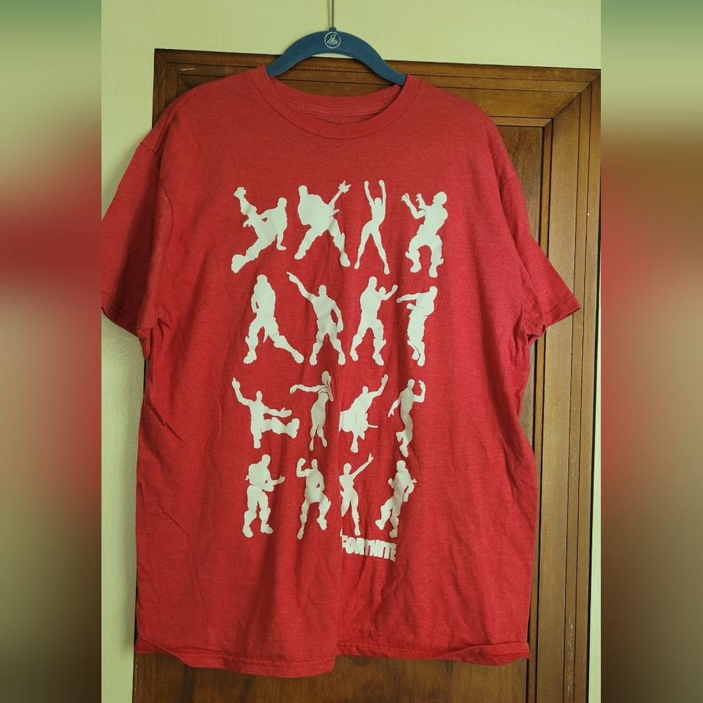 Vibrant Red and White Short Sleeve Tee with Dance Graphics #4